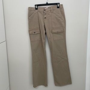 Joie textured cotton bootcut cargo pants in light
camel.